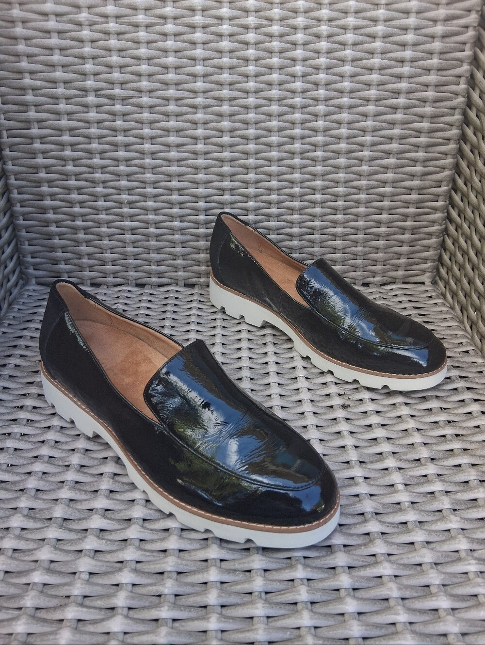 NEW Vionic Kensley Black Patent Leather Slip-On Loafers with White Sole - Picture 2 of 14